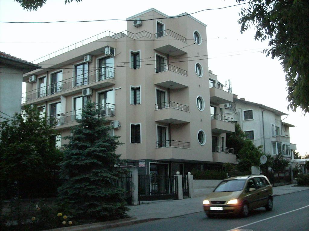Ddenko Apartment Burgas Room photo