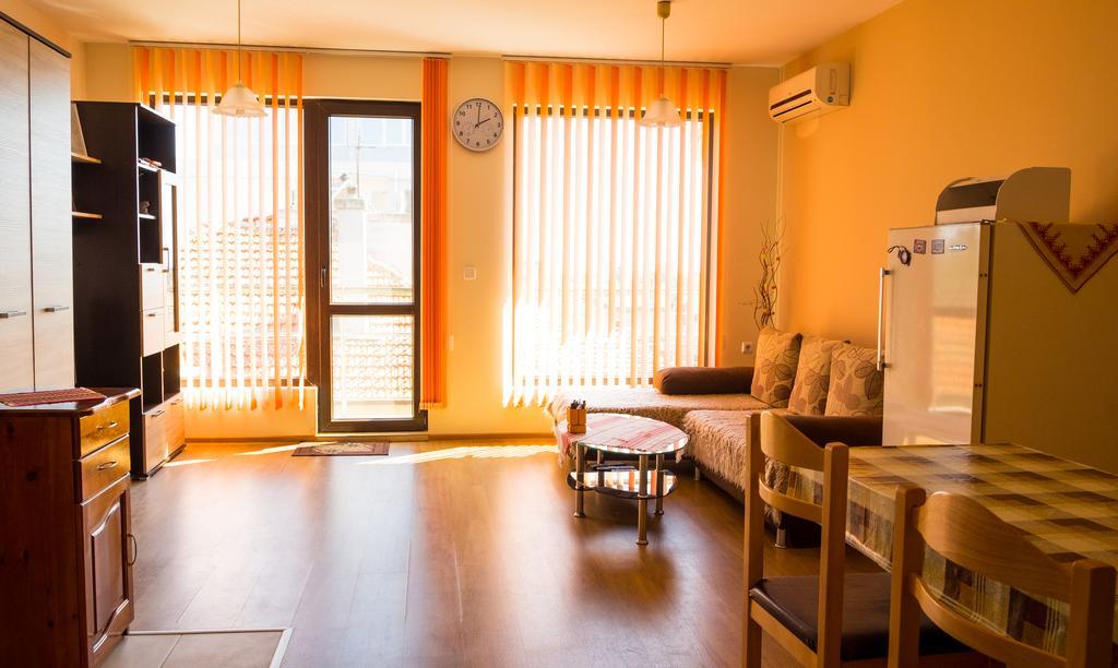 Ddenko Apartment Burgas Exterior photo